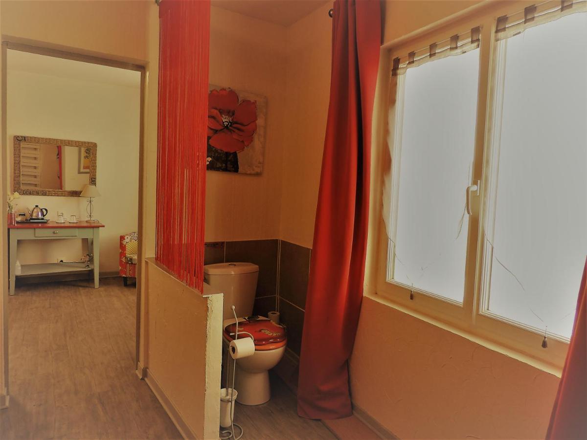 Chambres D'Hotes La Dorgisane Venterol  Exteriör bild