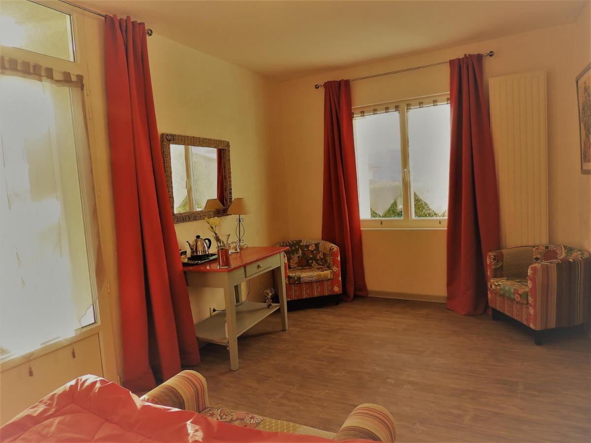 Chambres D'Hotes La Dorgisane Venterol  Exteriör bild