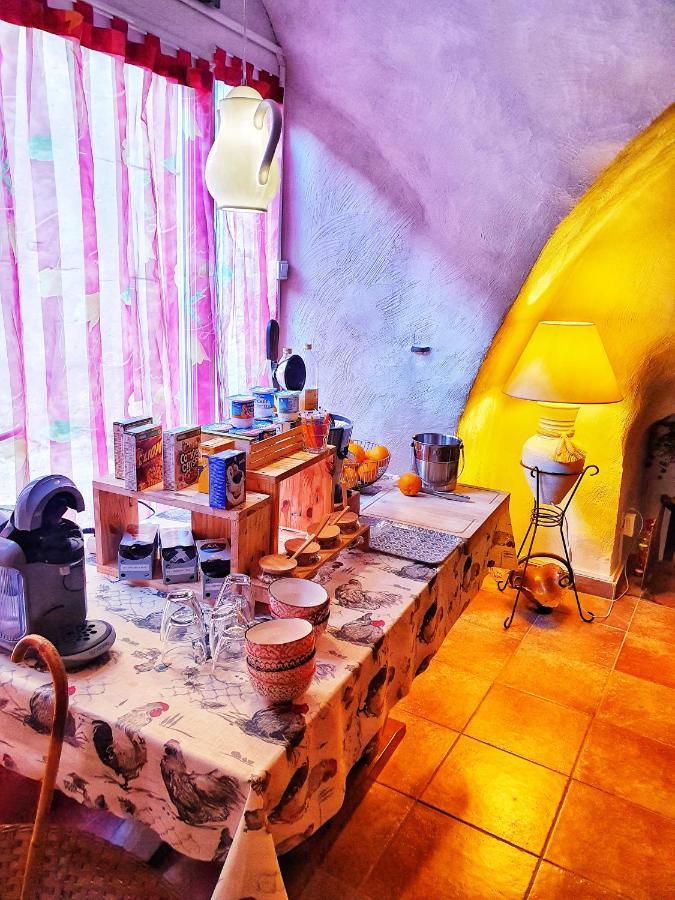 Chambres D'Hotes La Dorgisane Venterol  Exteriör bild